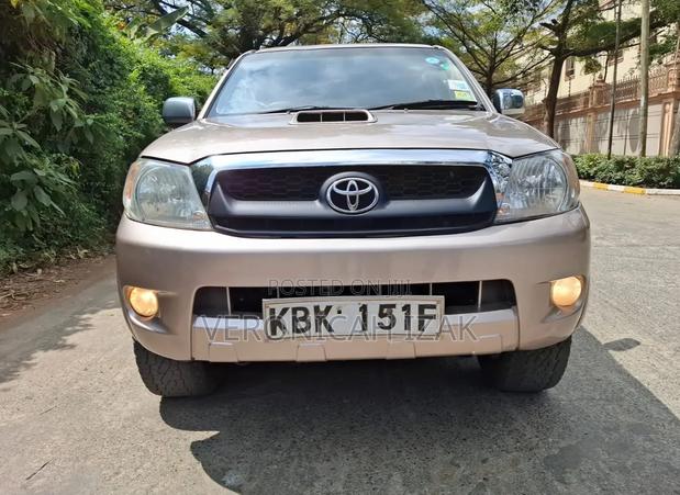 Toyota Harrier 2005 Brown