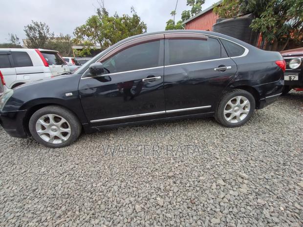 Nissan Bluebird 2008 Black