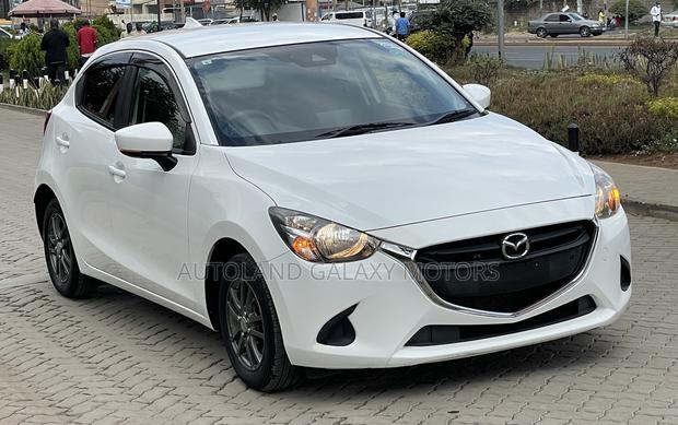 Mazda Demio 2019 White
