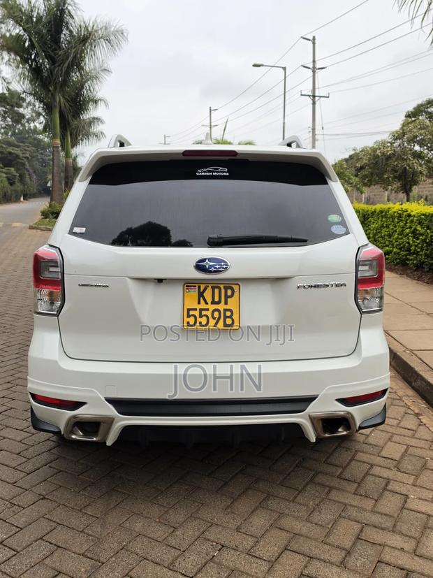 Subaru Forester 2016 Pearl