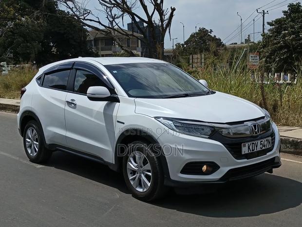 Honda Vezel 2019 White