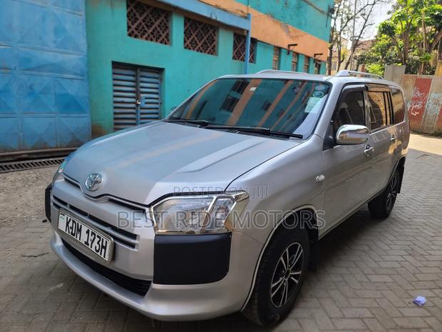 Toyota Probox 2016 Silver