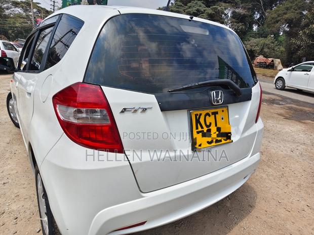 Honda Fit 2011 White
