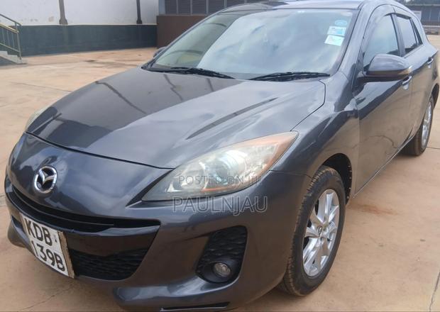 Mazda Axela SV Premium 2014 Black