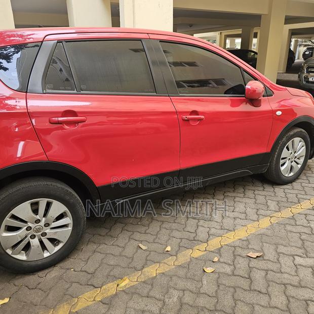 Suzuki Sx4 2016 Red