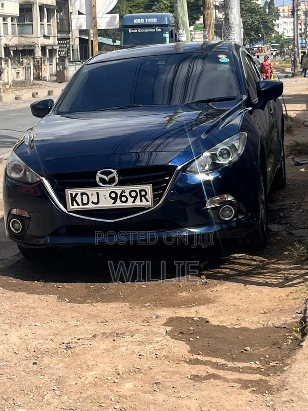 Mazda Axela 2015 Blue