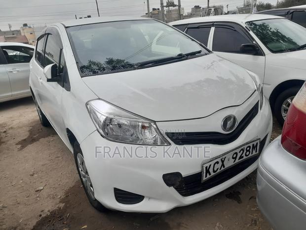 Toyota Vitz 2011 White