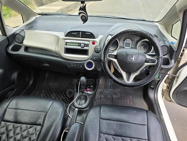 Honda Fit 2013 White