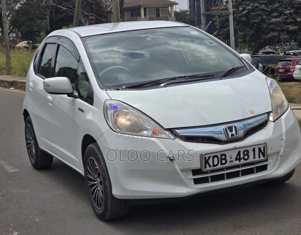 Honda Fit 2013 White