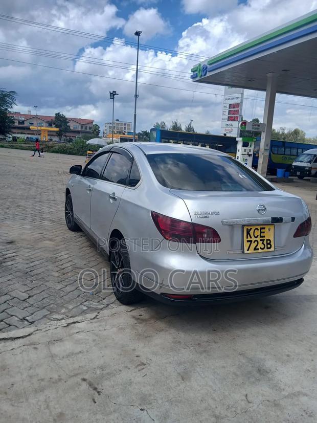 Nissan Bluebird 2008 Silver