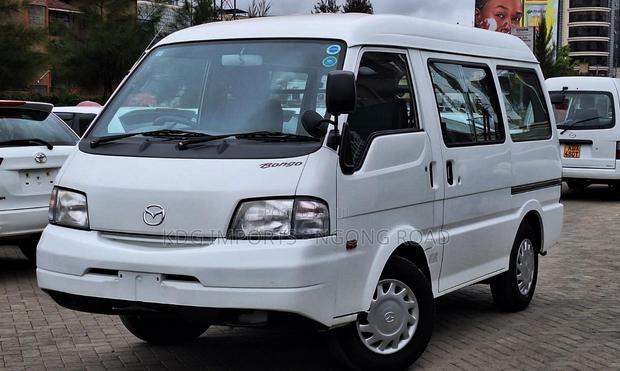 Mazda B 2020