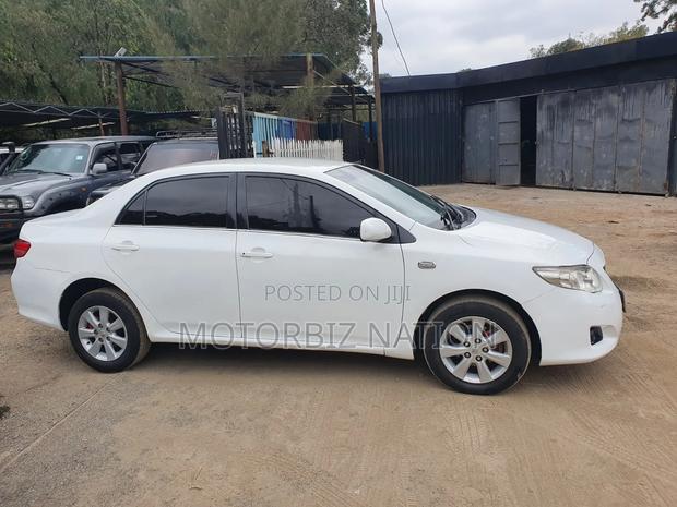 Toyota Axio 2006 White