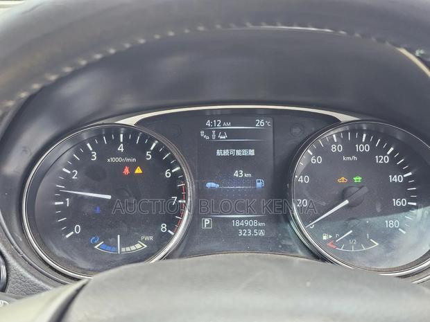Nissan X-Trail 2015 Gray