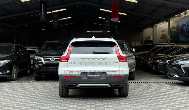 Volvo XC40 2019 White