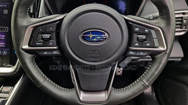 Subaru Outback 2022 Black
