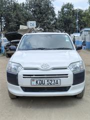 Toyota Succeed 2018 White for sale