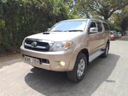 Toyota Hilux 2.5 Cab 2005 Gold for sale