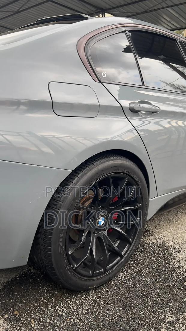 BMW 328i 2013