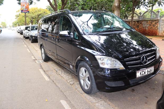 Mercedes-Benz Viano 2013 Black