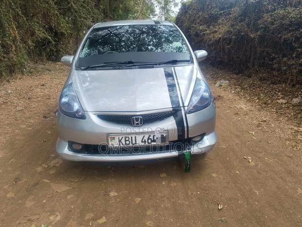 Honda Fit 2006 Silver