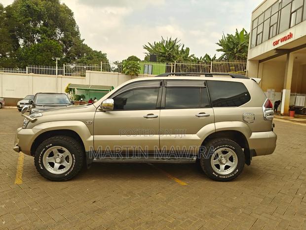 Toyota Land Cruiser Prado 2006