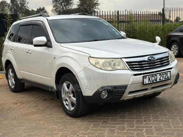 Subaru Forester 2011 White