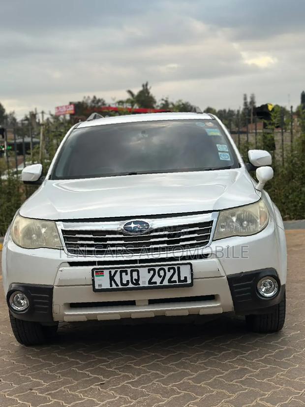 Subaru Forester 2011 White
