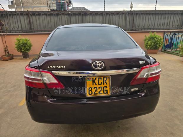 Toyota Premio 2011 Burgundy