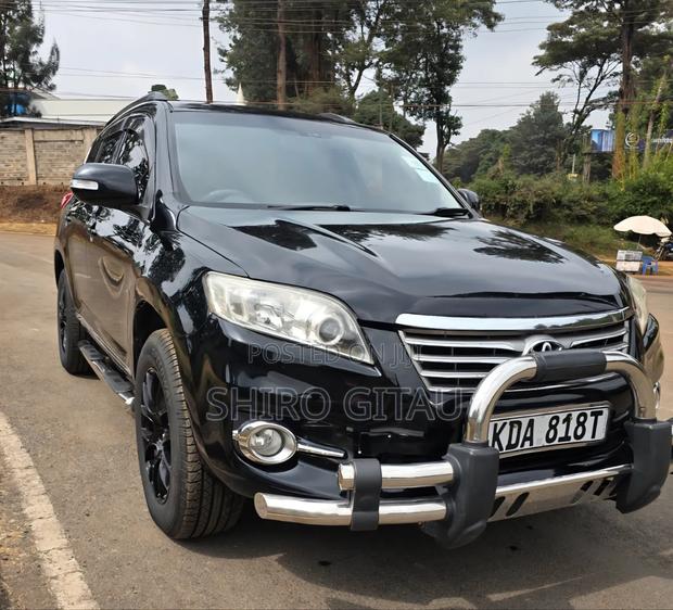 Toyota Vanguard 2013 Black