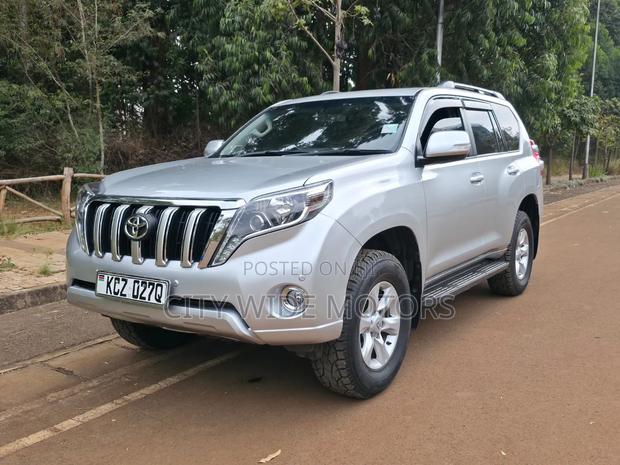 Toyota Land Cruiser Prado 2014 Silver