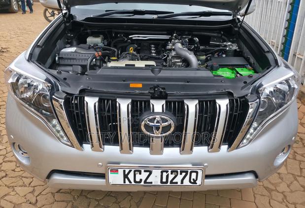 Toyota Land Cruiser Prado 2014 Silver
