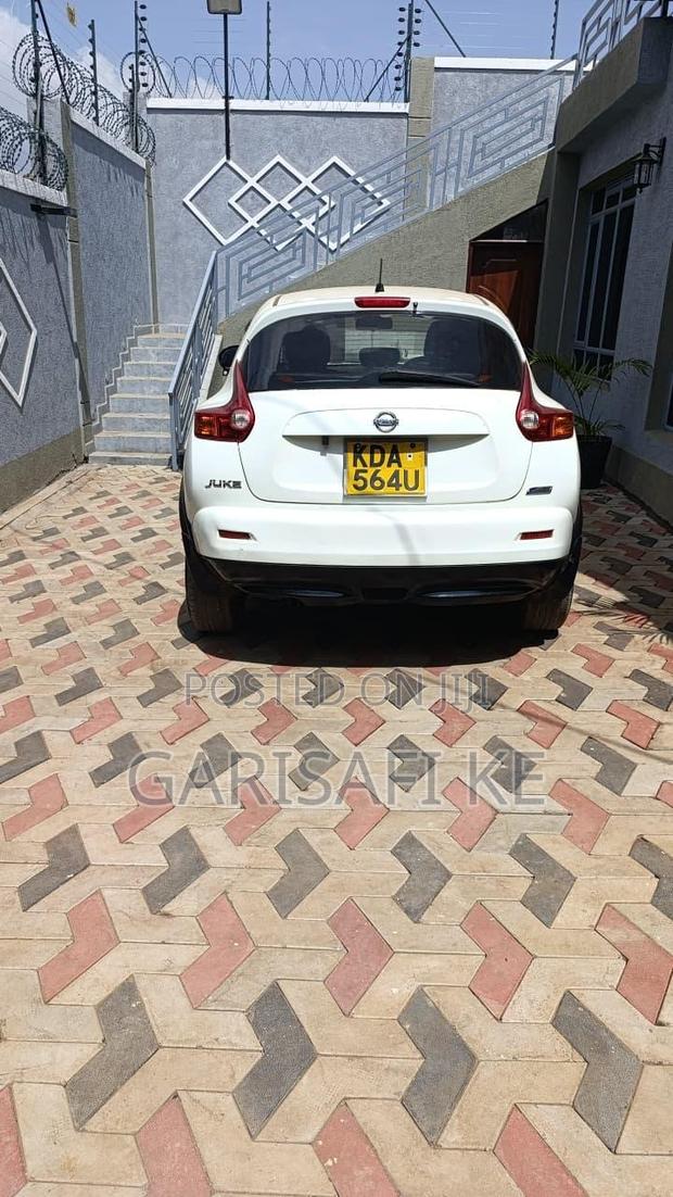 Nissan Juke 2012 White