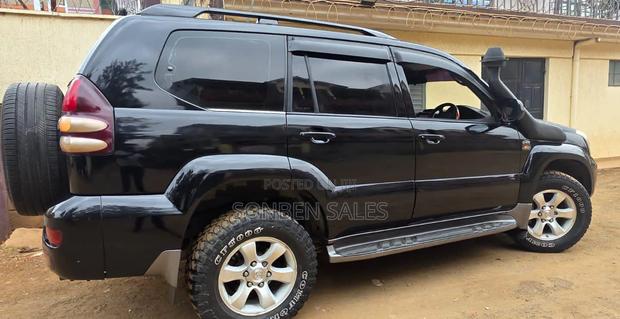Toyota Land Cruiser Prado 3.0 D-4D 5dr 2006 Black