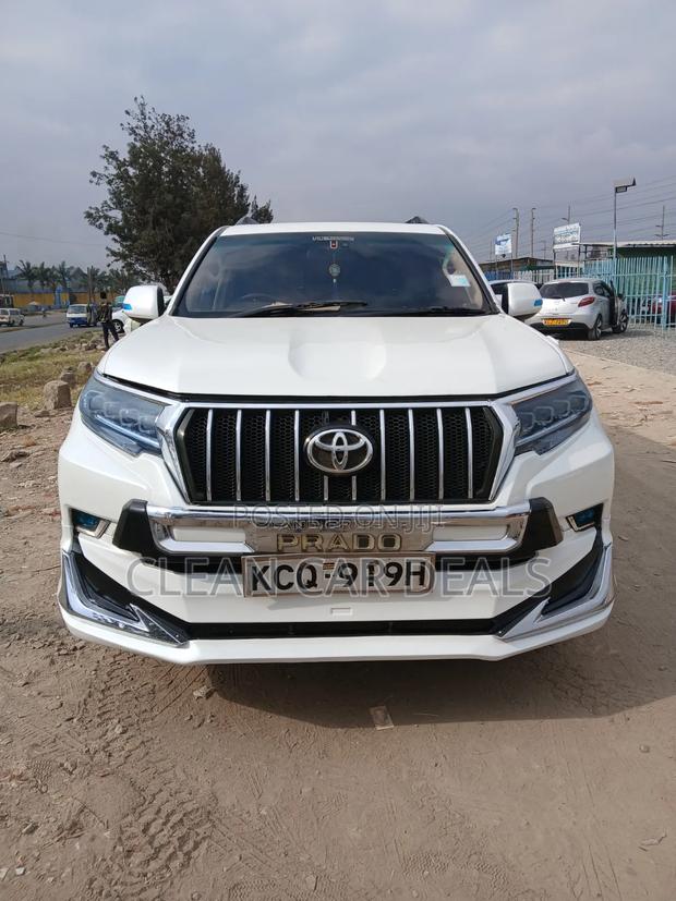 Toyota Land Cruiser Prado 2011 White