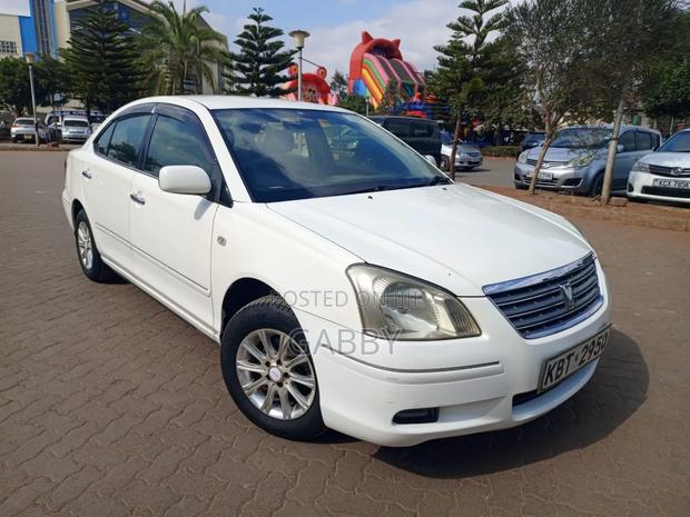 Toyota Premio 2005 White