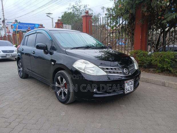 Nissan Tiida 2008 Black