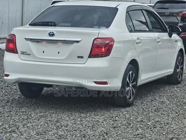 Toyota Axio 2019 White
