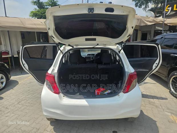 Toyota Vitz 2012 White