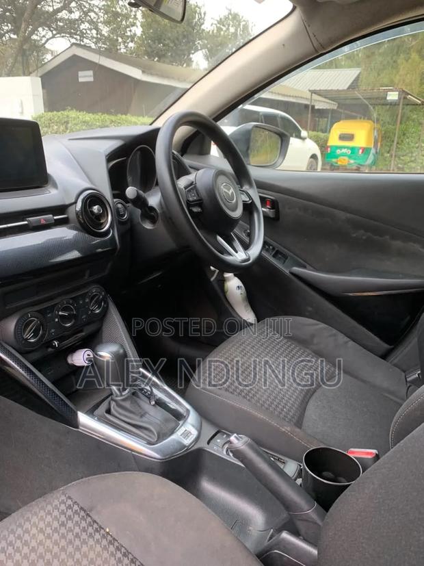 Mazda Demio 2017 Silver