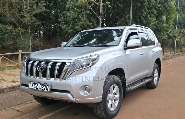 Toyota Land Cruiser Prado 2014 Silver