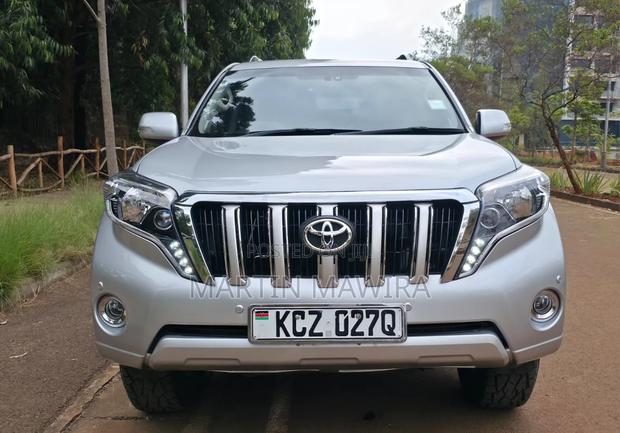Toyota Land Cruiser Prado 2014 Silver