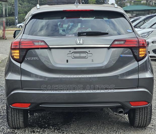 Honda Vezel 2019 Gray