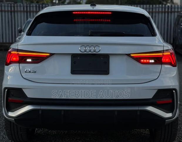 Audi Q3 35 TFSI S edition 2021 White