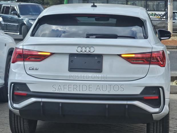 Audi Q3 35 TFSI S edition 2021 White