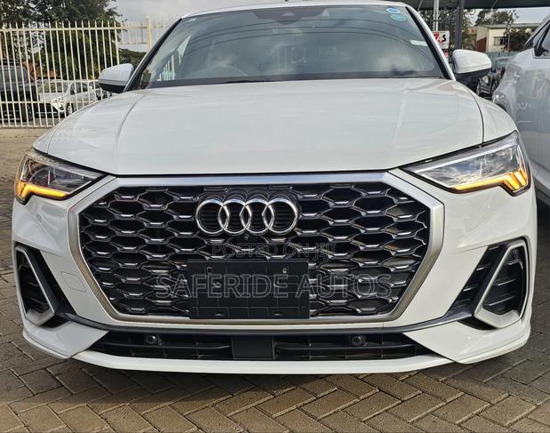 Audi Q3 35 TFSI S edition 2021 White