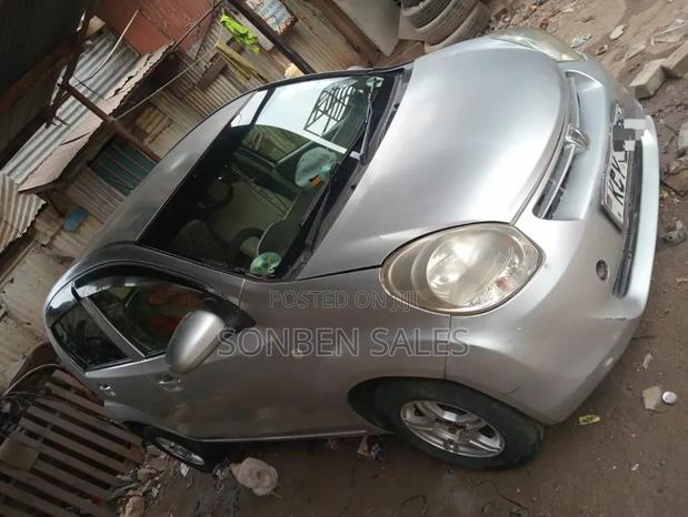 Toyota Passo 2013 Silver