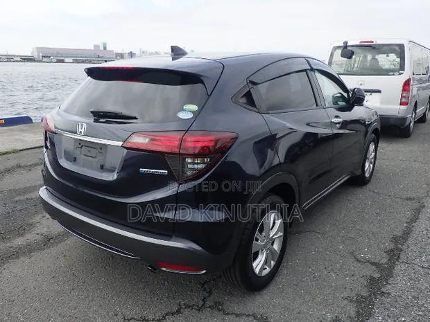 Honda Vezel 2019 Blue