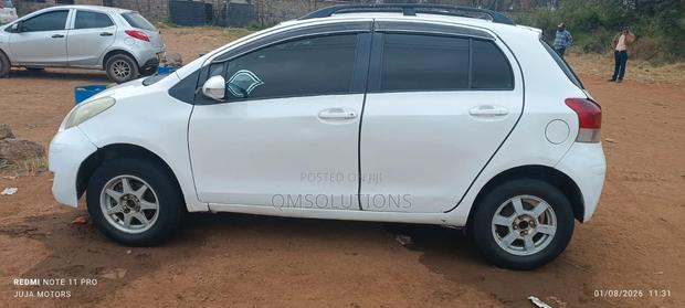 Toyota Vitz 2011 Black