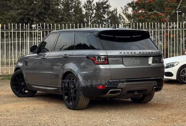 Land Rover Range Rover Sport 2019 Gray