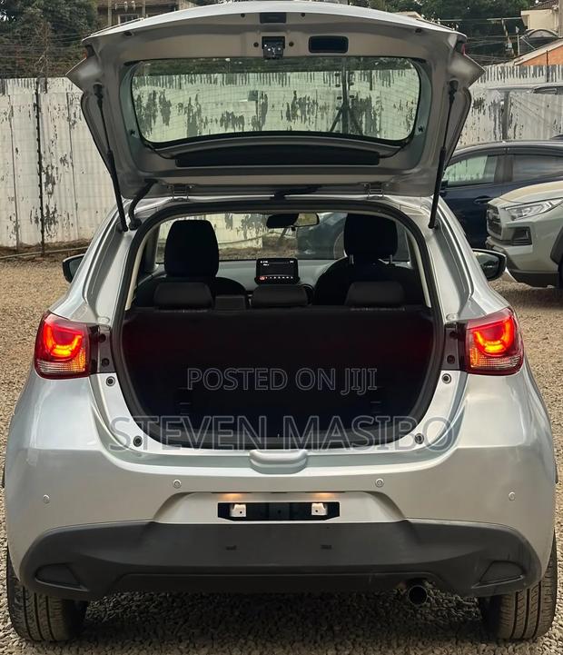 Mazda Demio 2019 Silver